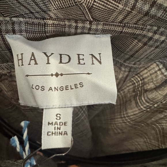 NWT Women's Ruffle Hem Plaid Overall Dress by Hayden In Grey - Picture 16 of 16